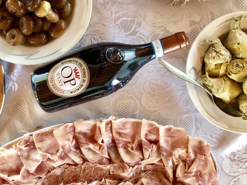 La Bonarda frizzante dell’Oltrepò Pavese conquista Milano