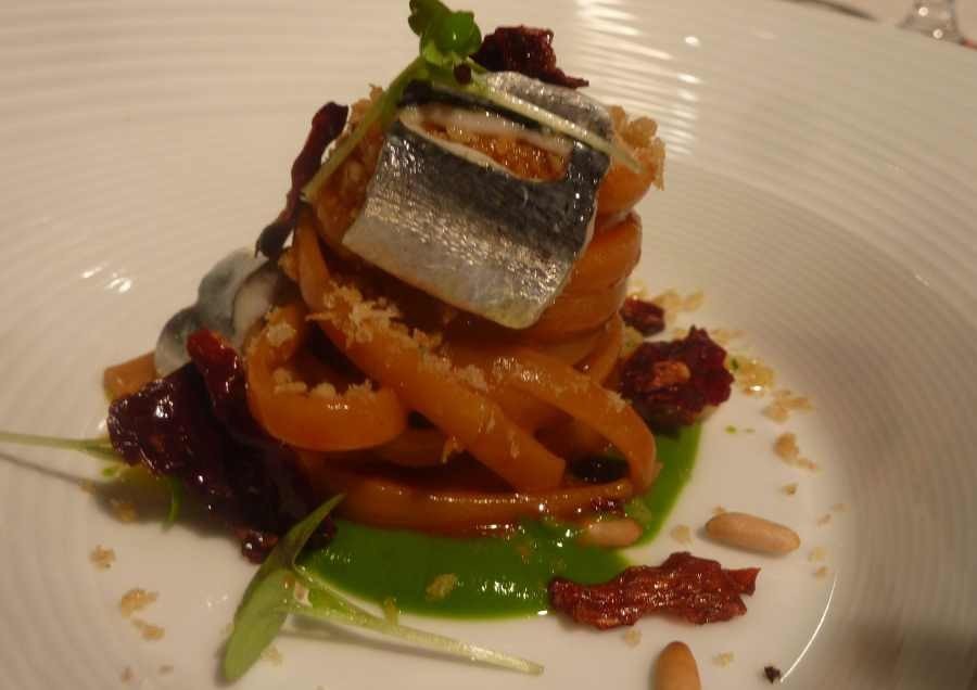 Primi piatti a base di acciughe o alici, sarde, sardine e sgombri