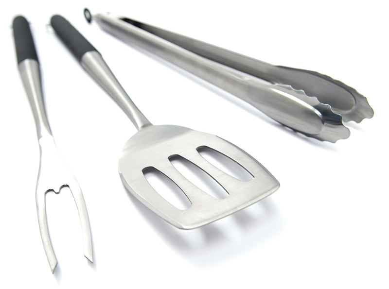 Barbecue: gli utensili									