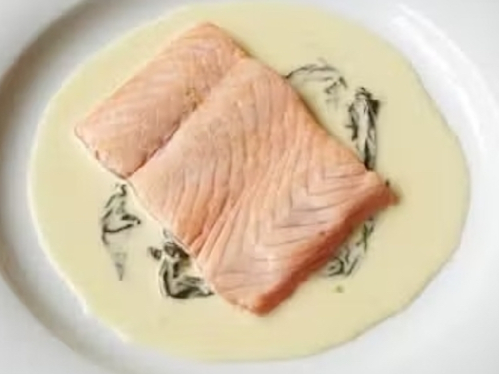 Salmone all' acetosella