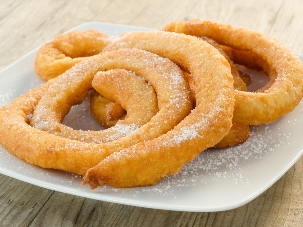 Cattas o Zeppole sarde