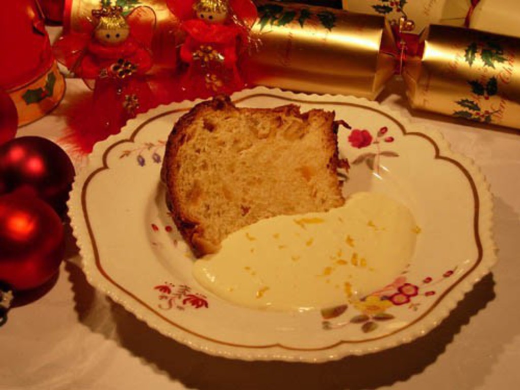 Colomba pasquale casalinga con crema al mascarpone