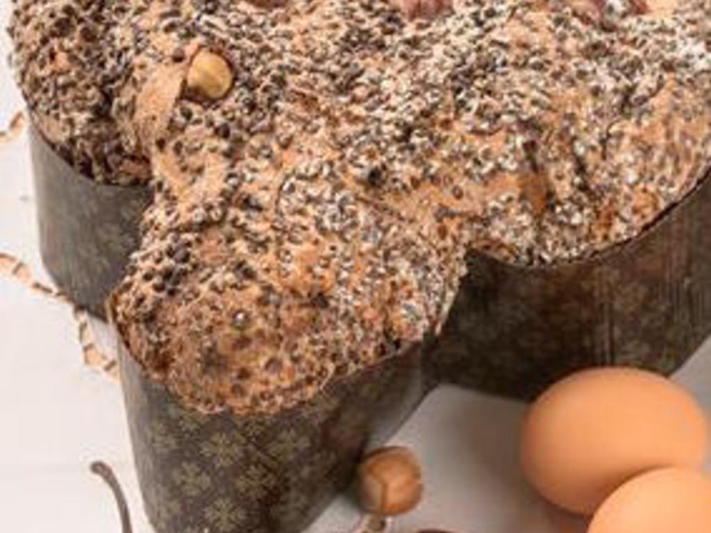 Colomba pasquale casalinga pere e cioccolato