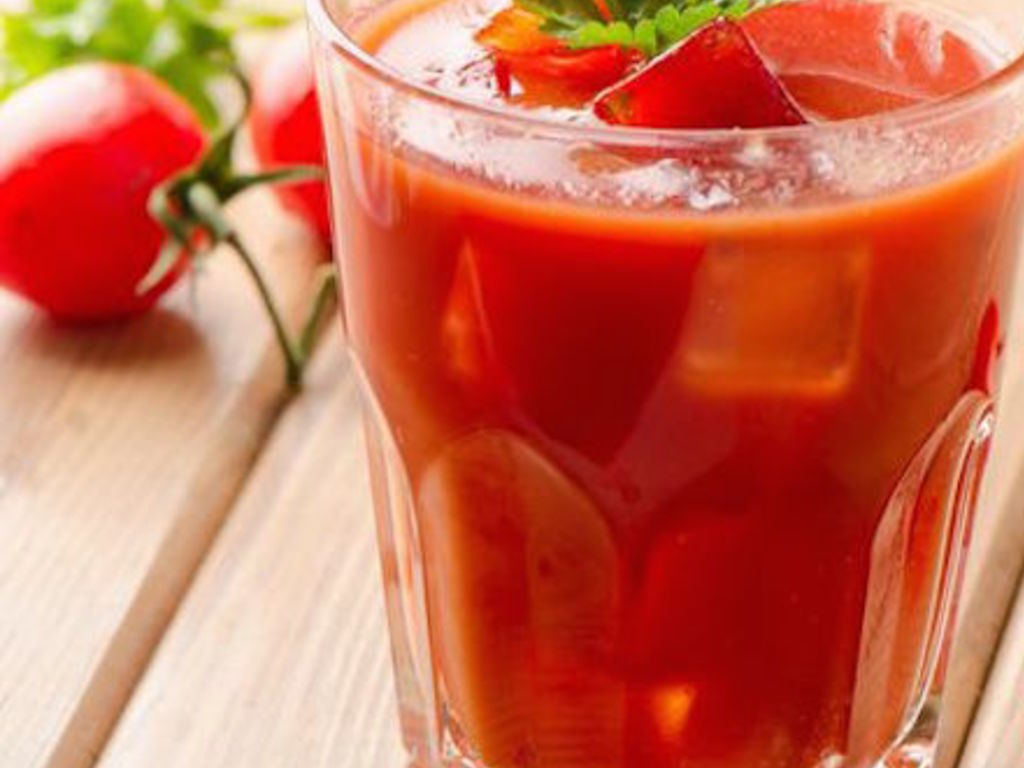 Centrifugato di pomodoro e sedano
