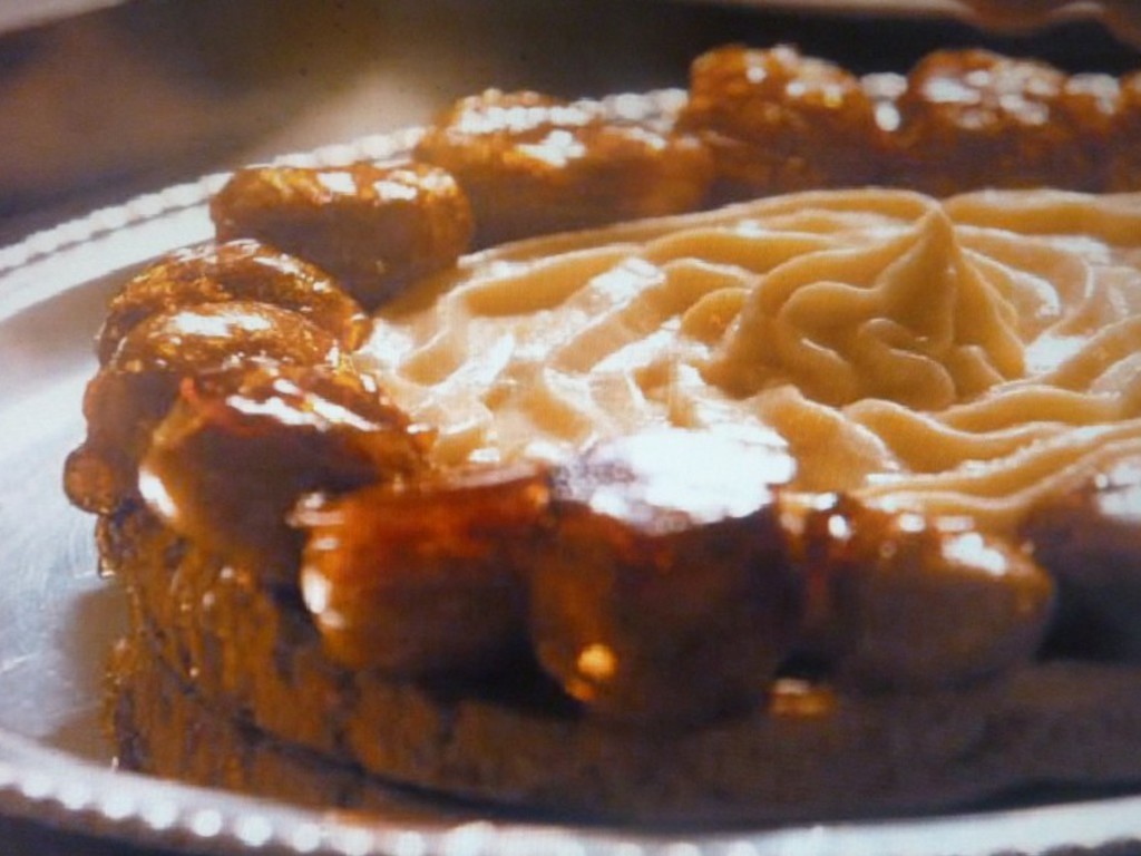 Torta Saint Honoré con crema della nonna