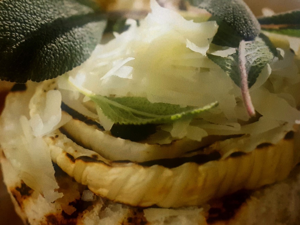 Finocchi BBq con pecorino