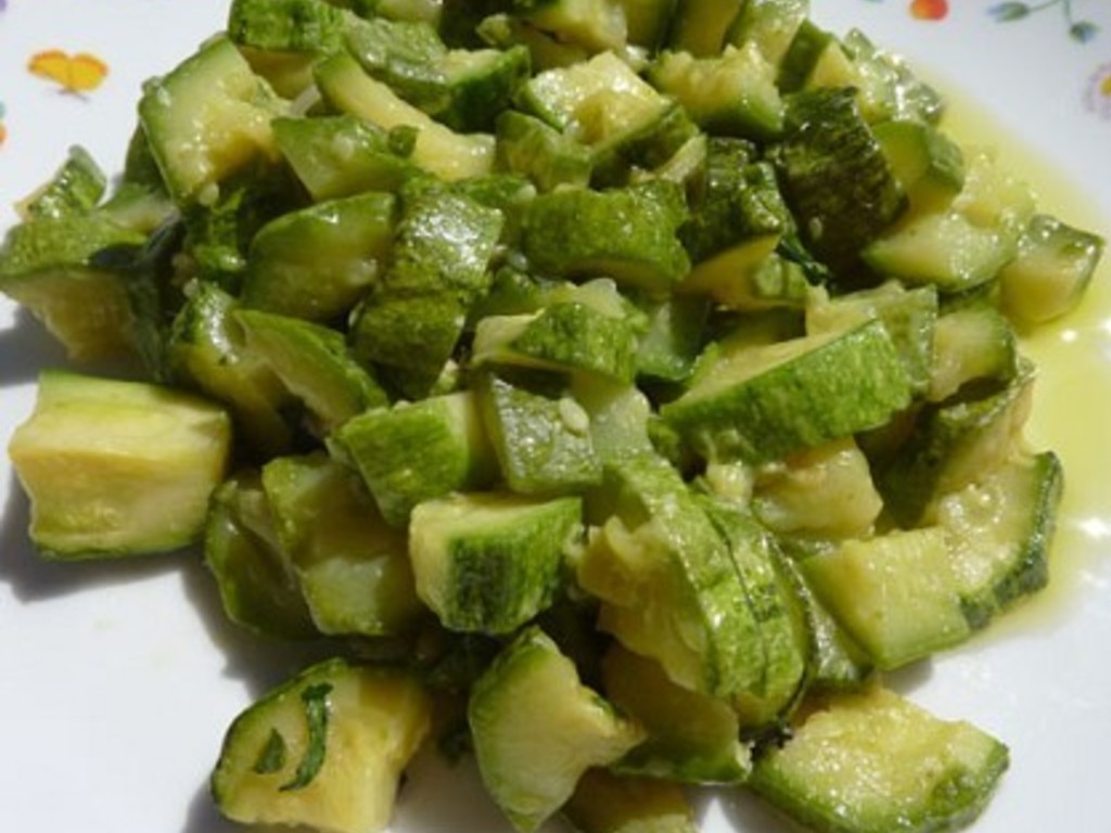 Zucchine al basilico
