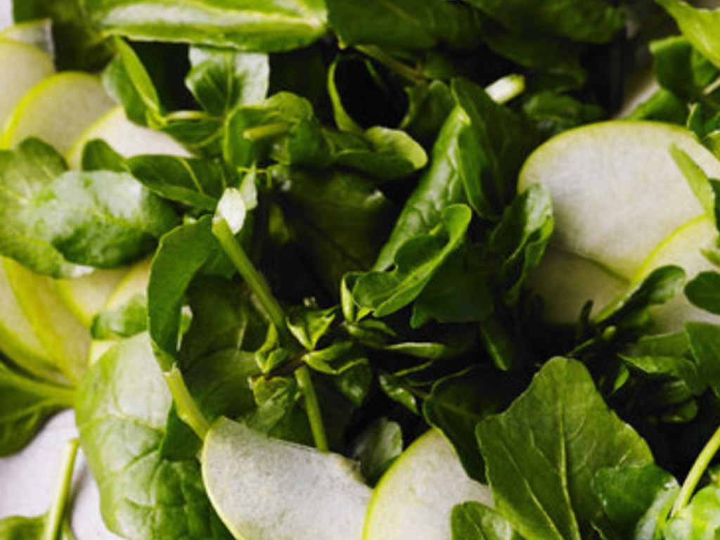 Insalata di crescione e mele