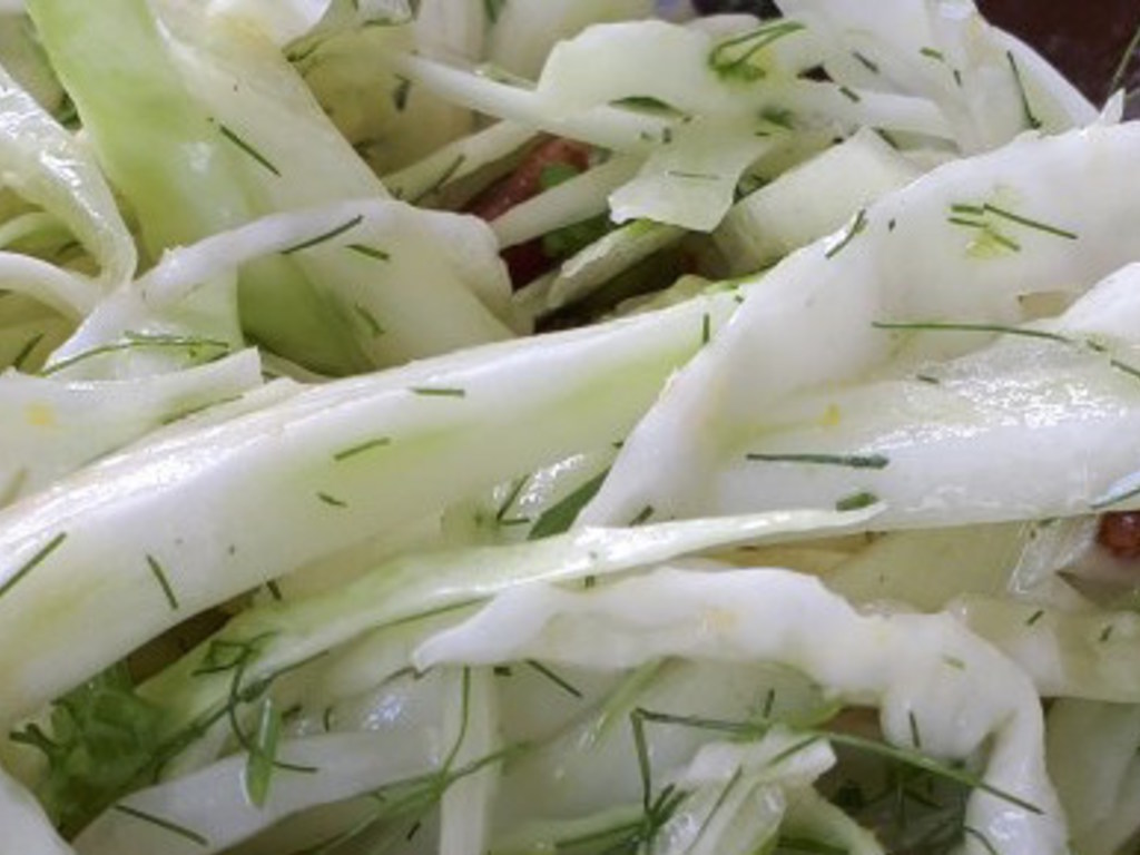 Insalata di finocchi alle noci e pecorino