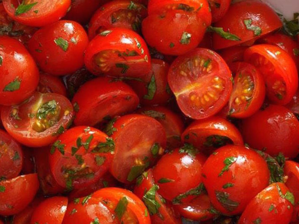 Pomodorini marinati a modo mio