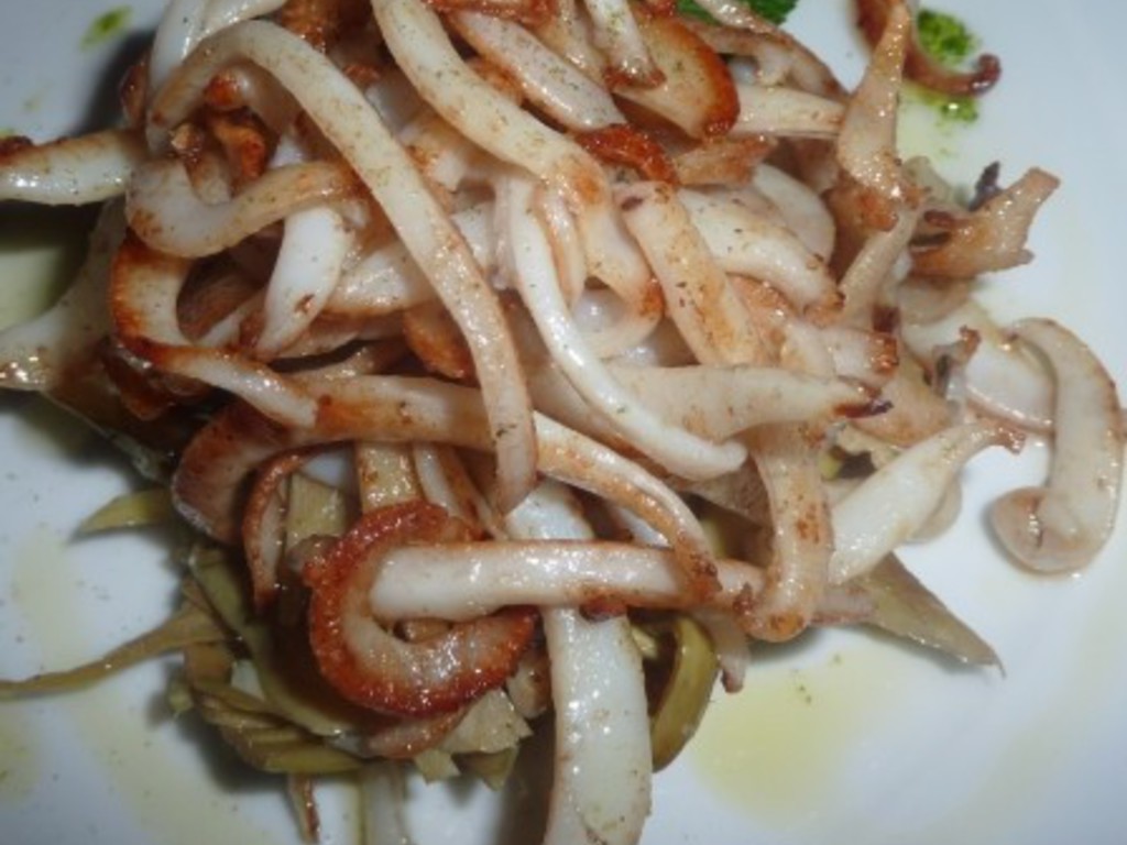Seppie saltate con carciofi