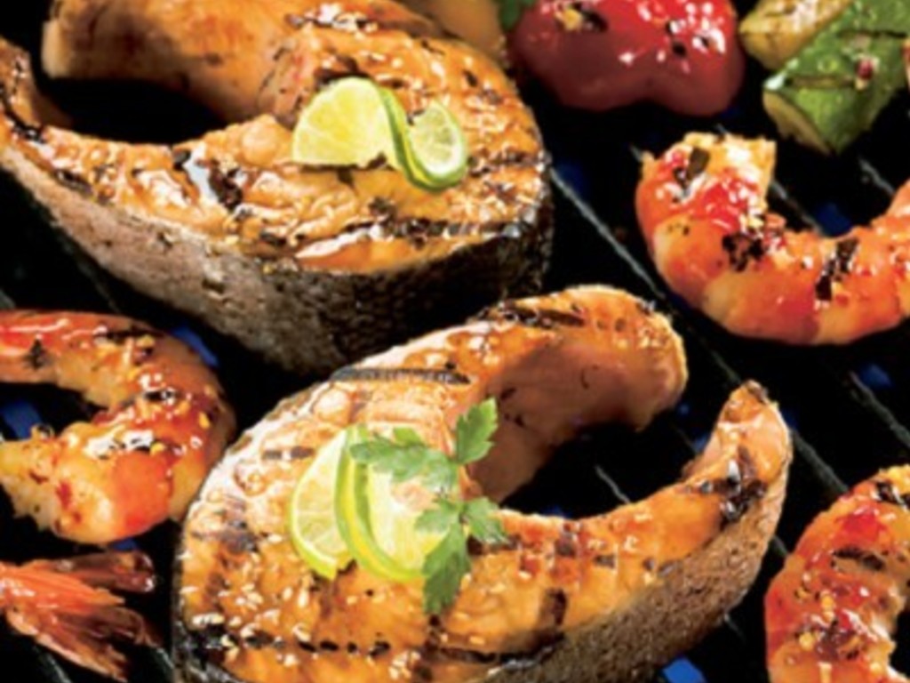 Tranci di salmone BBQ con sesamo e soia