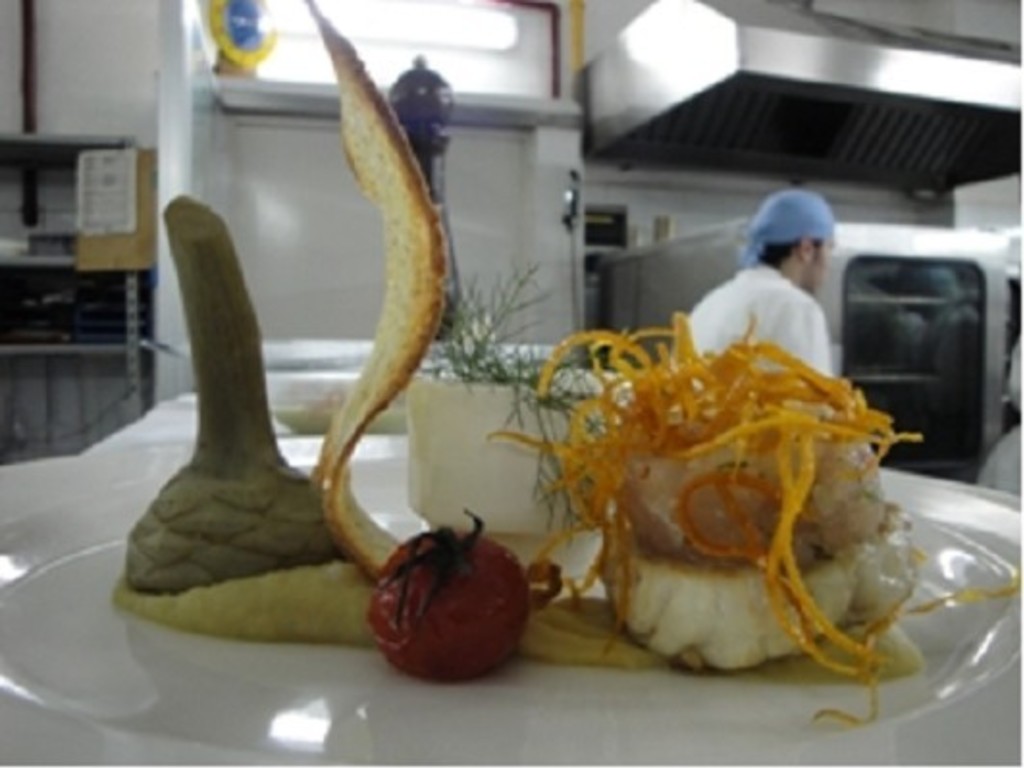 Dentice con carciofi e finocchi