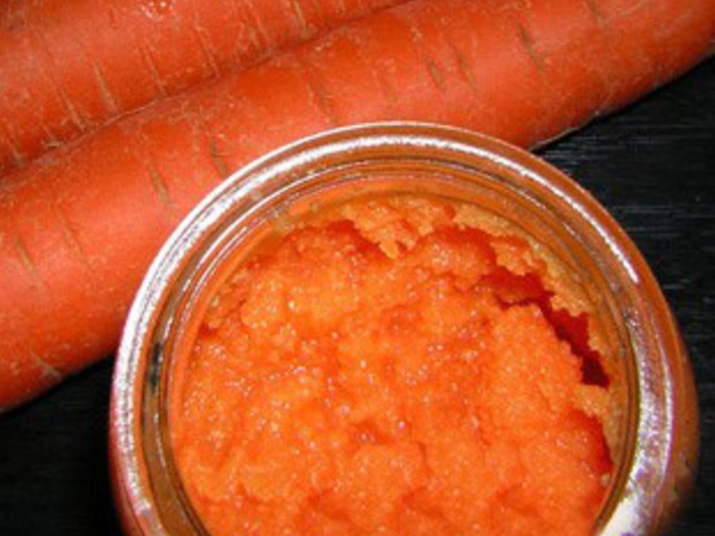 Marmellata di carote e pere