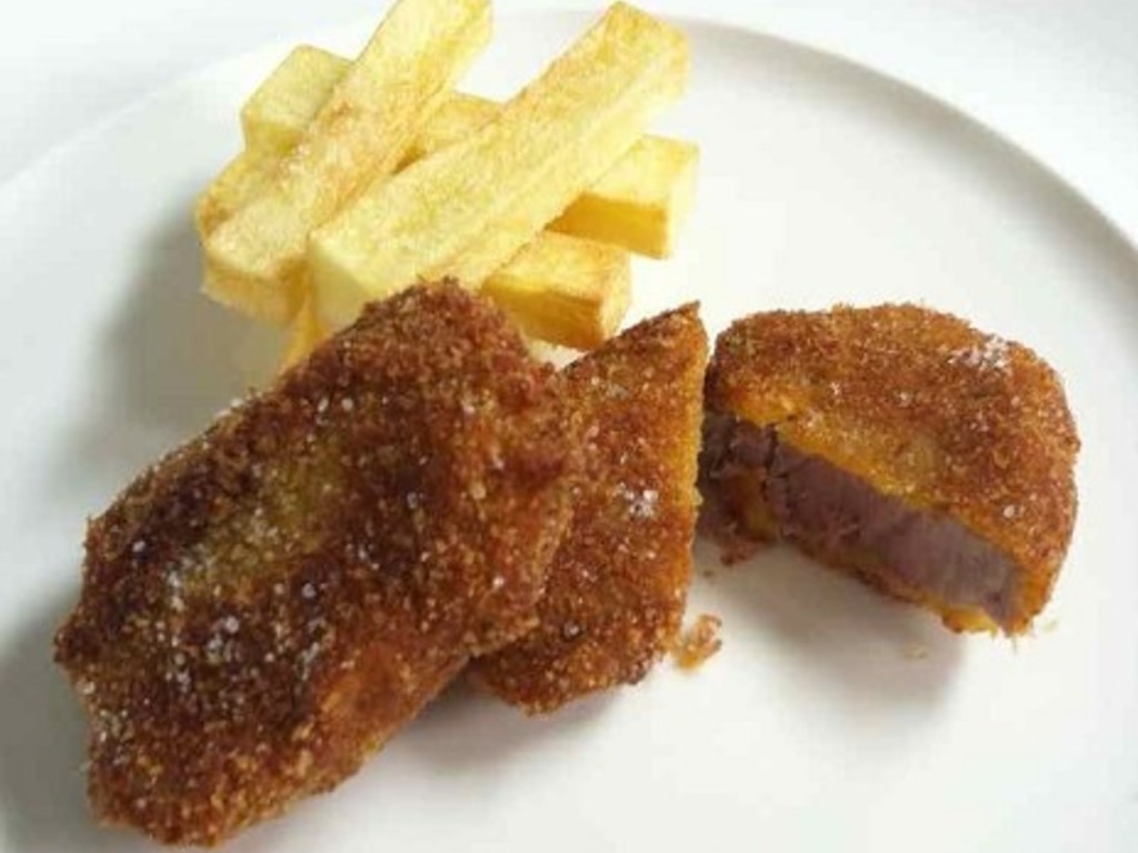 Cotoletta alla milanese e patatine fritte