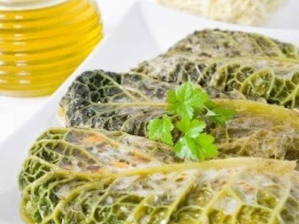 Involtini di verza farciti con carne trita
