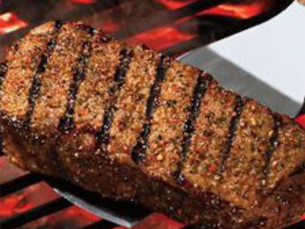 Rosbif alla piastra, con tanto aglio - Garlicky Grilled Steak