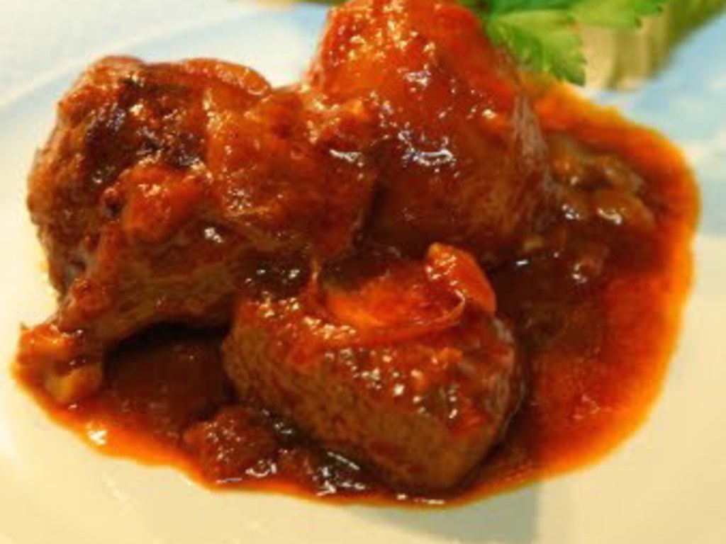 Spezzatino di manzo agrodolce - Stifado