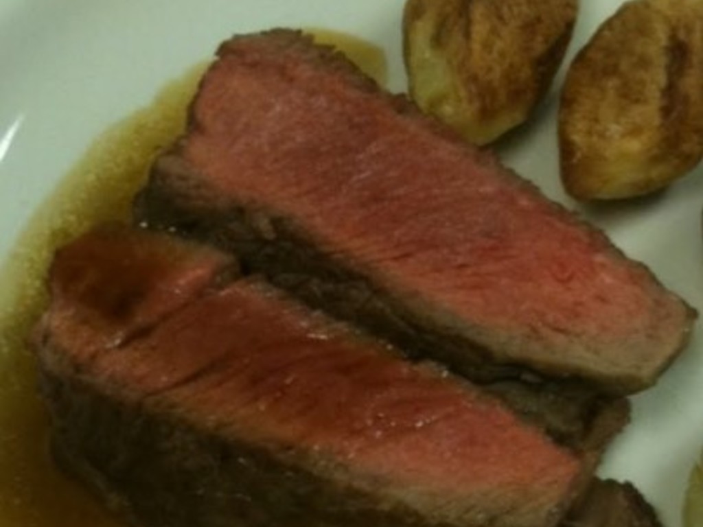 Tagliata di manzo con patate Chateau