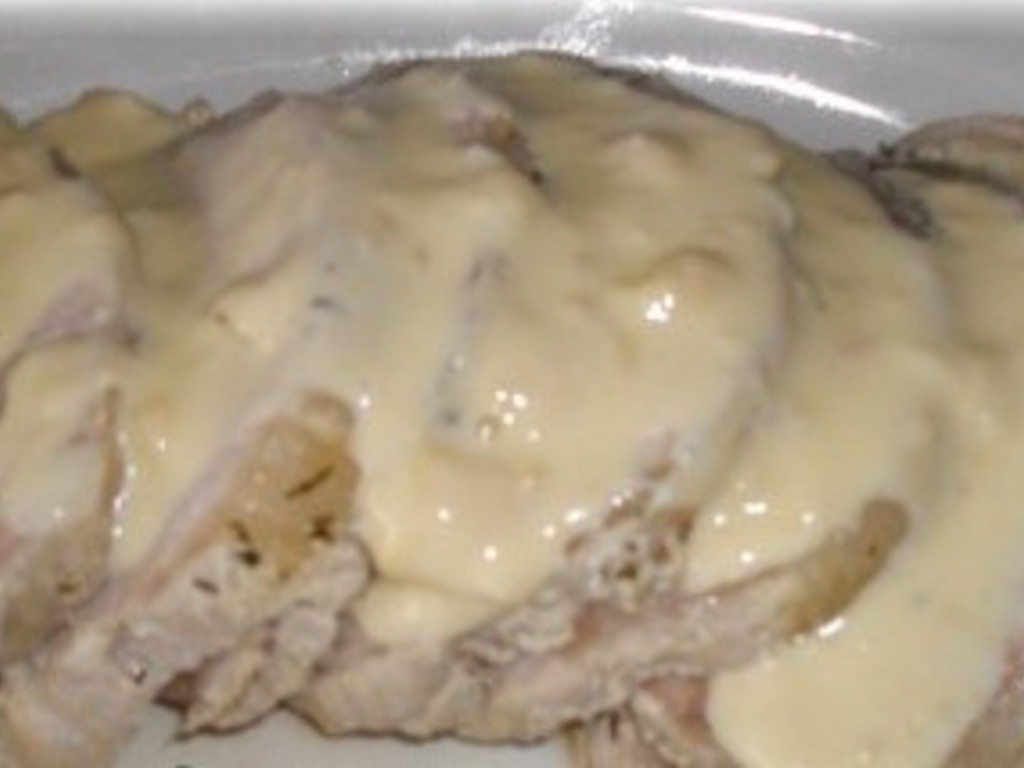 Lonza di maiale con salsa di cipolle