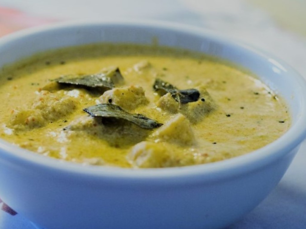 Curry di pollo e banane