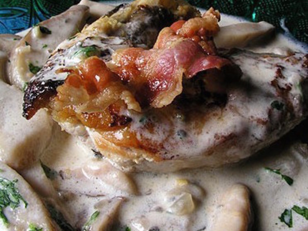 Faraona con i funghi