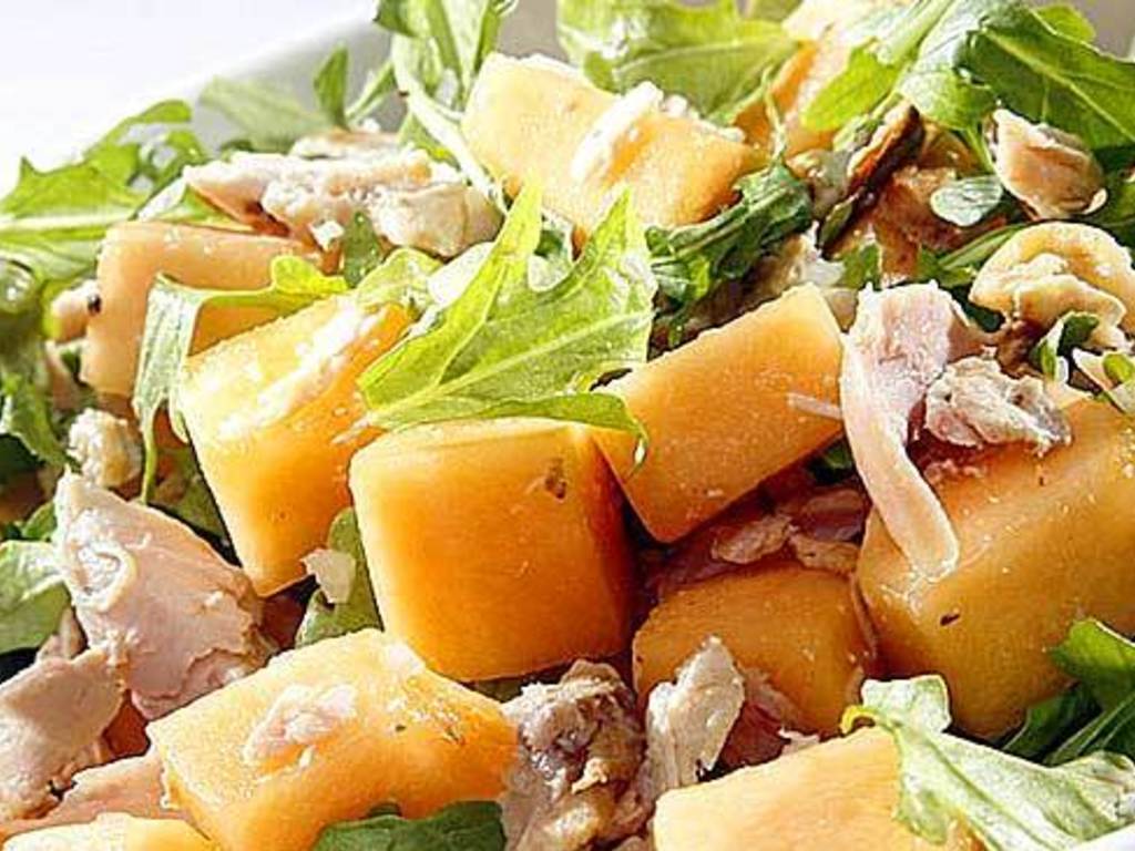 Insalata di pollo e melone