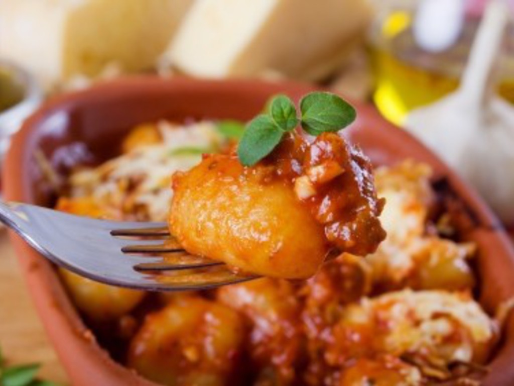 Gnocchi di patate con sugo d' anatra