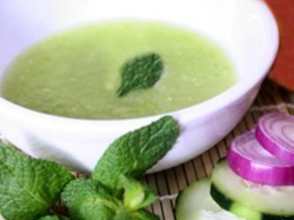 Crema di cetriolo fredda