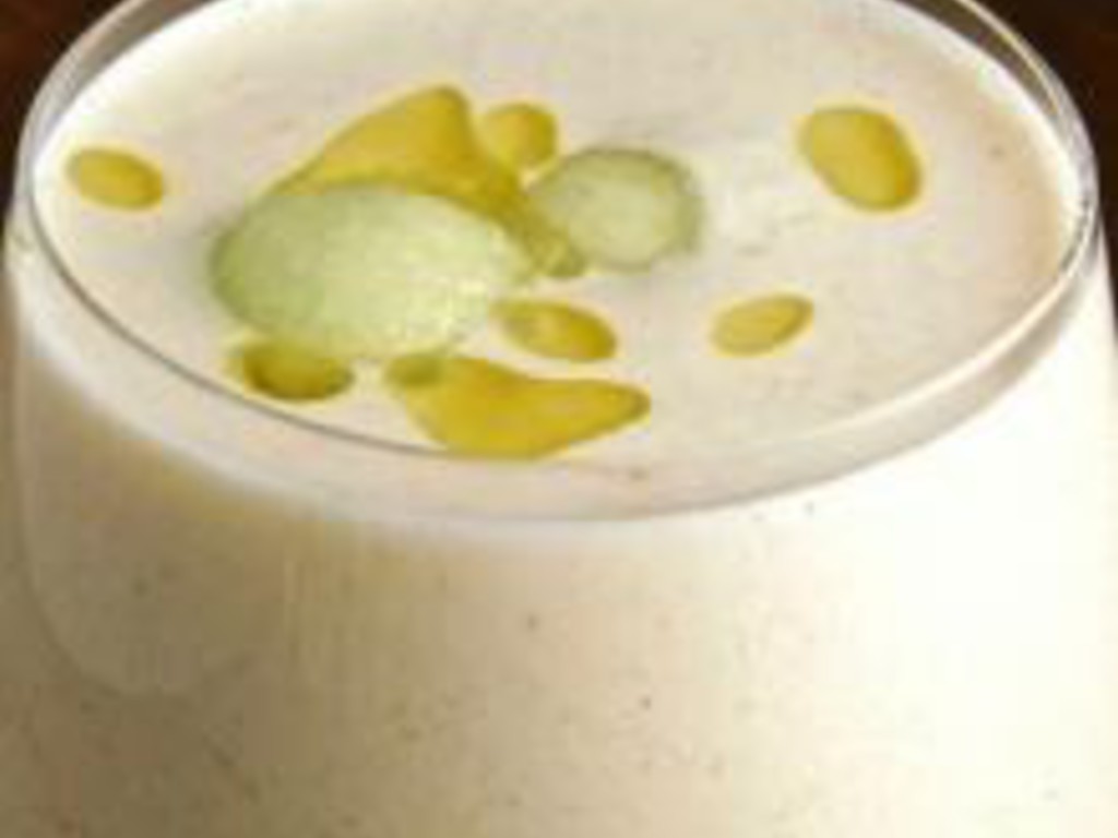Gazpacho di mandorle e uva - Ajoblanco