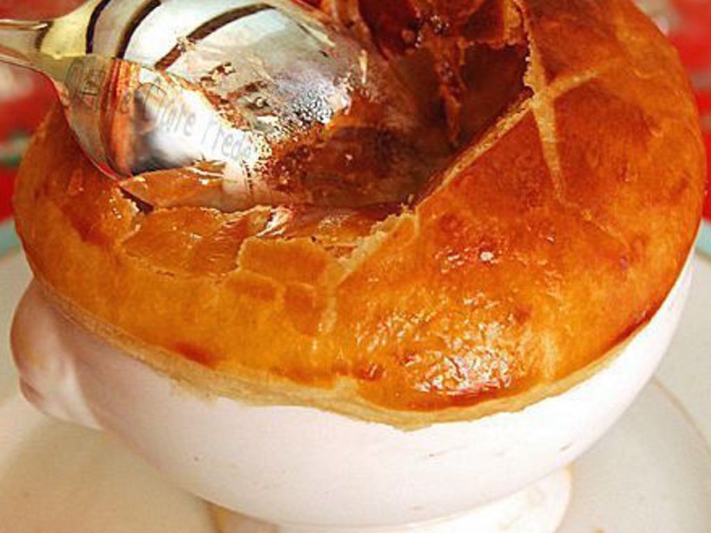 Zuppa di zucca in crosta