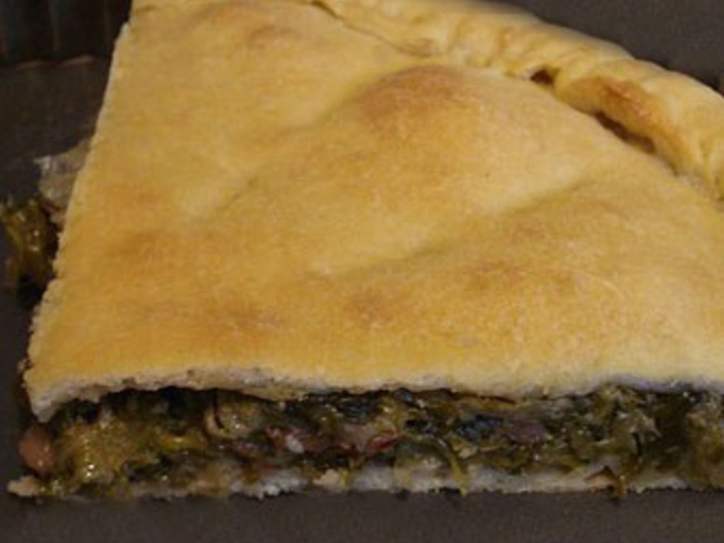 Pizza di scarola - Pizza ‘e scarola