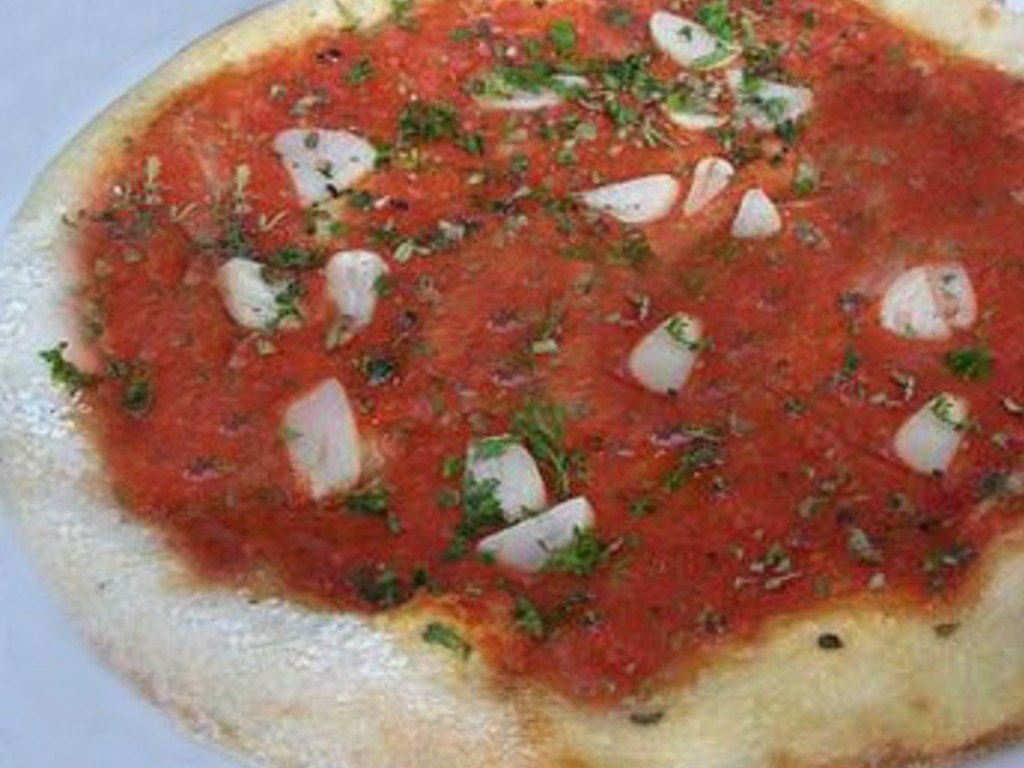 Pizza marinara