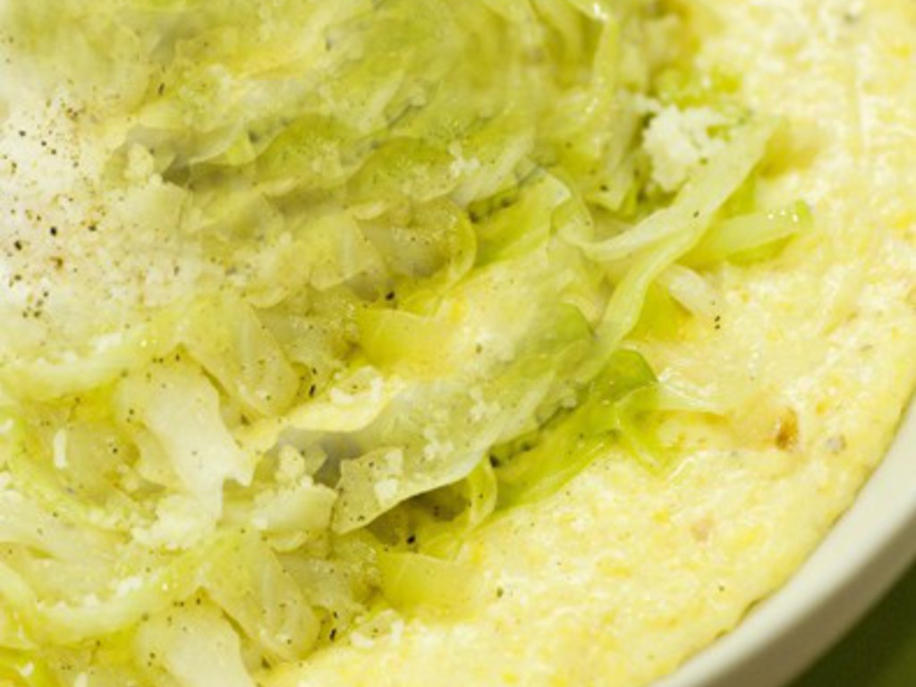 Polenta con verza e taleggio