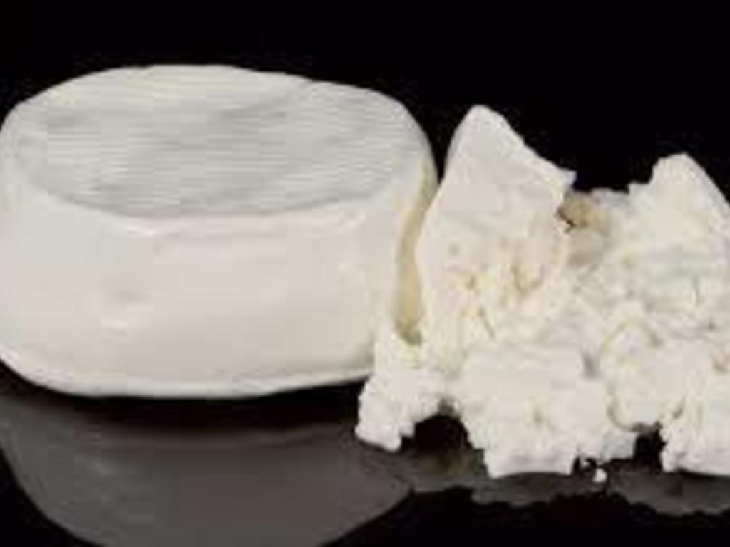 Flan di carciofi e squacquerone con carciofi croccanti all' extravergine
