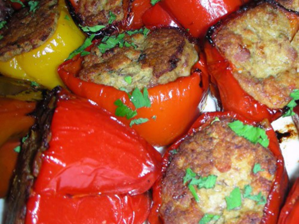 Peperoni ripieni di carne
