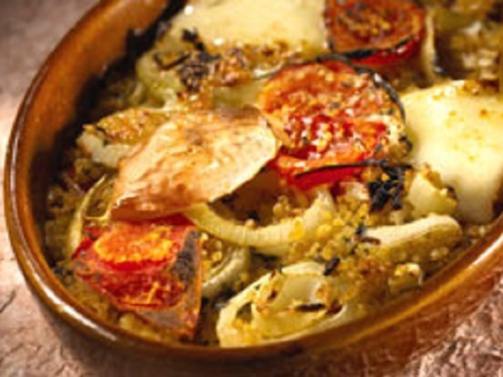 Teglia di patate, cipolle e pomodoro alla toscana
