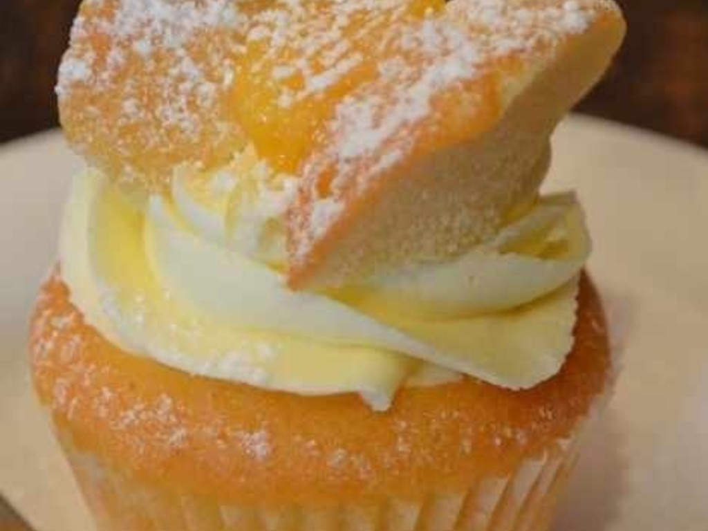 Butterfly cakes al limone
