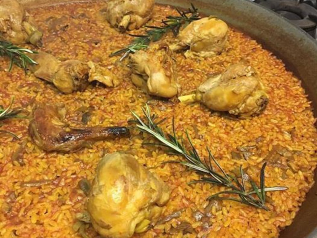 Paella valenciana