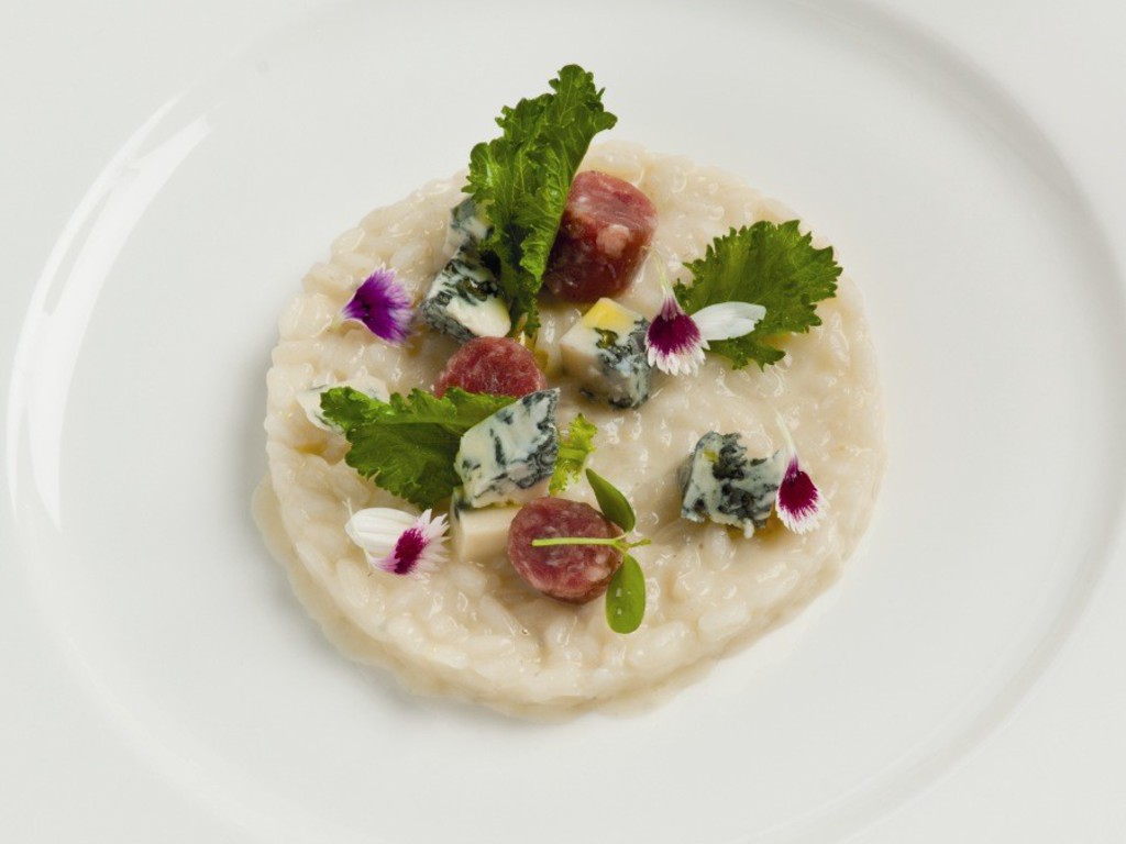 Risotto al gorgonzola, cime di rapa e salsiccia di Bra