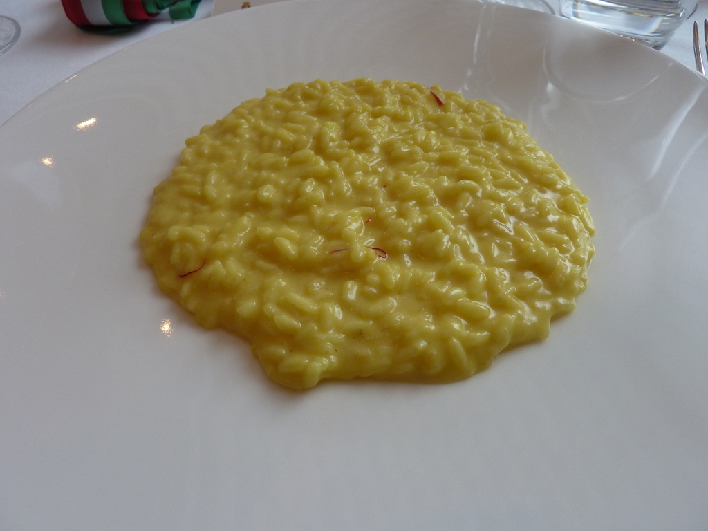 Risotto allo zafferano "Giallo Milano"