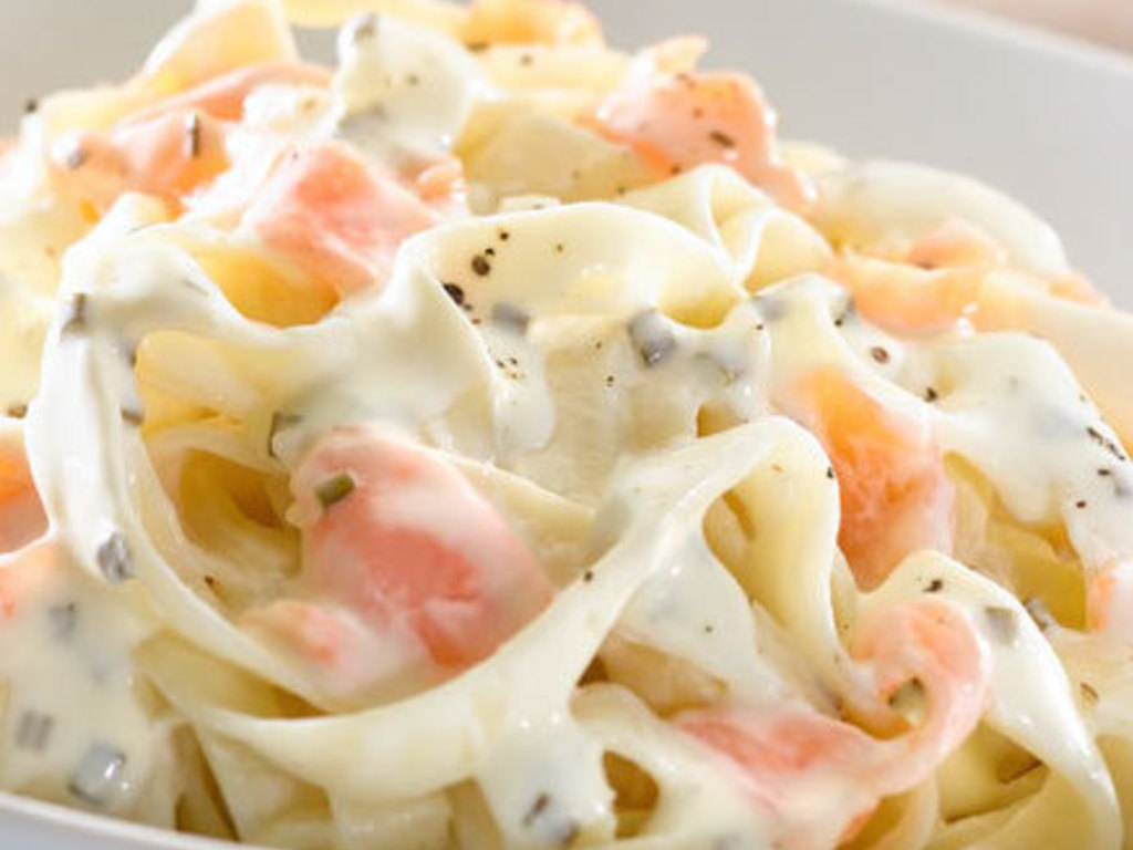 Tagliatelle al salmone