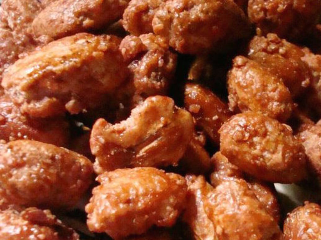 Noccioline caramellate