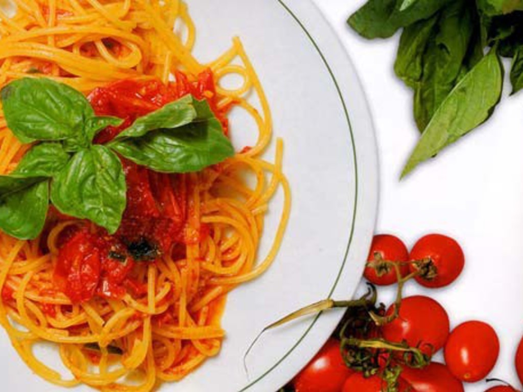 Spaghetti al pomodoro "Torna a Surriento"