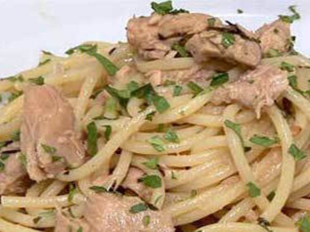 Spaghetti al tonno di Cristina