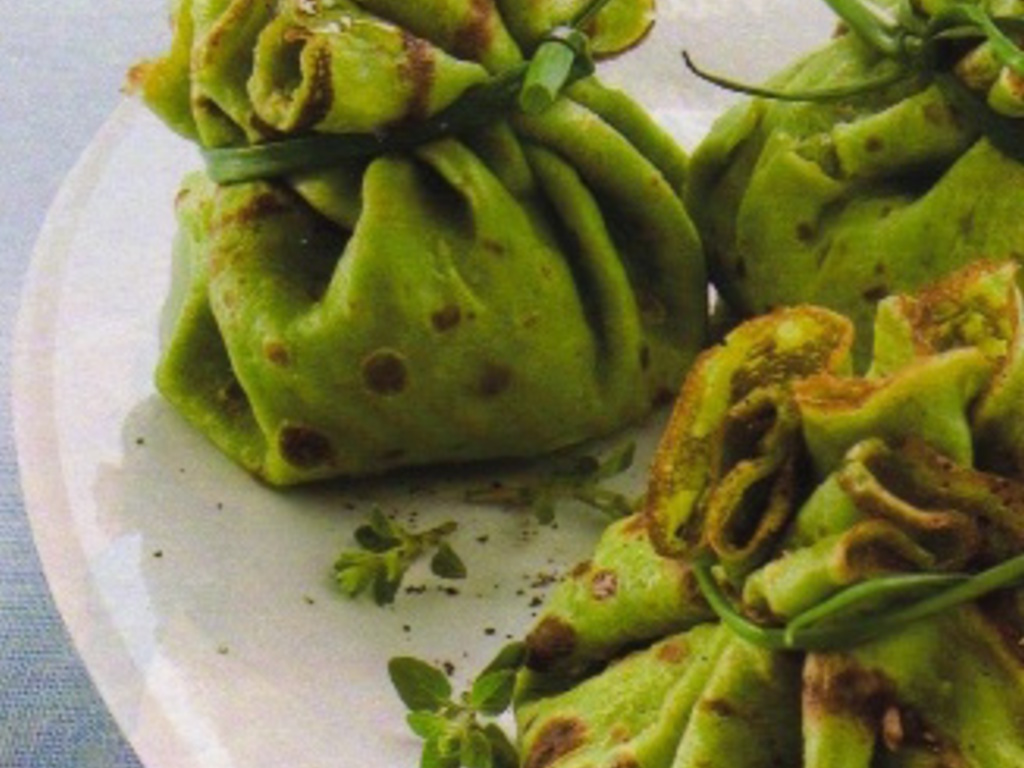 Fagottini verdi di mare al sugo di triglia