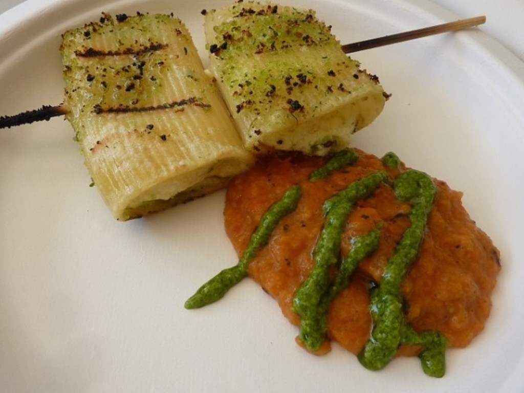 Paccheri al Barbecue riempiti di ricotta e cannella