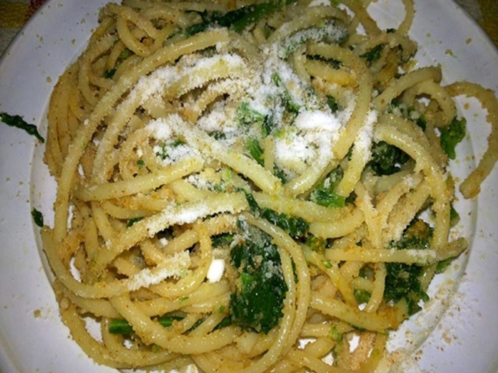 Bucatini con i broccoli amari - Perciatelle c’ ‘e friarielle