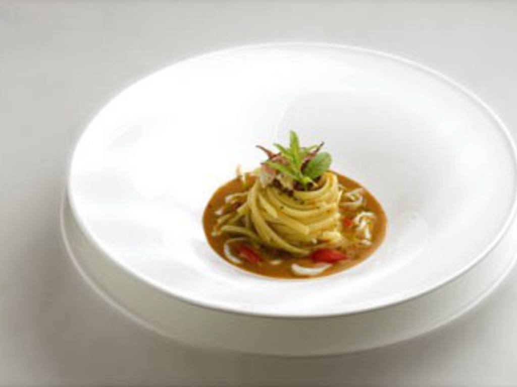 Linguine di Gragnano, calamaretti e salsa di pane Coimo