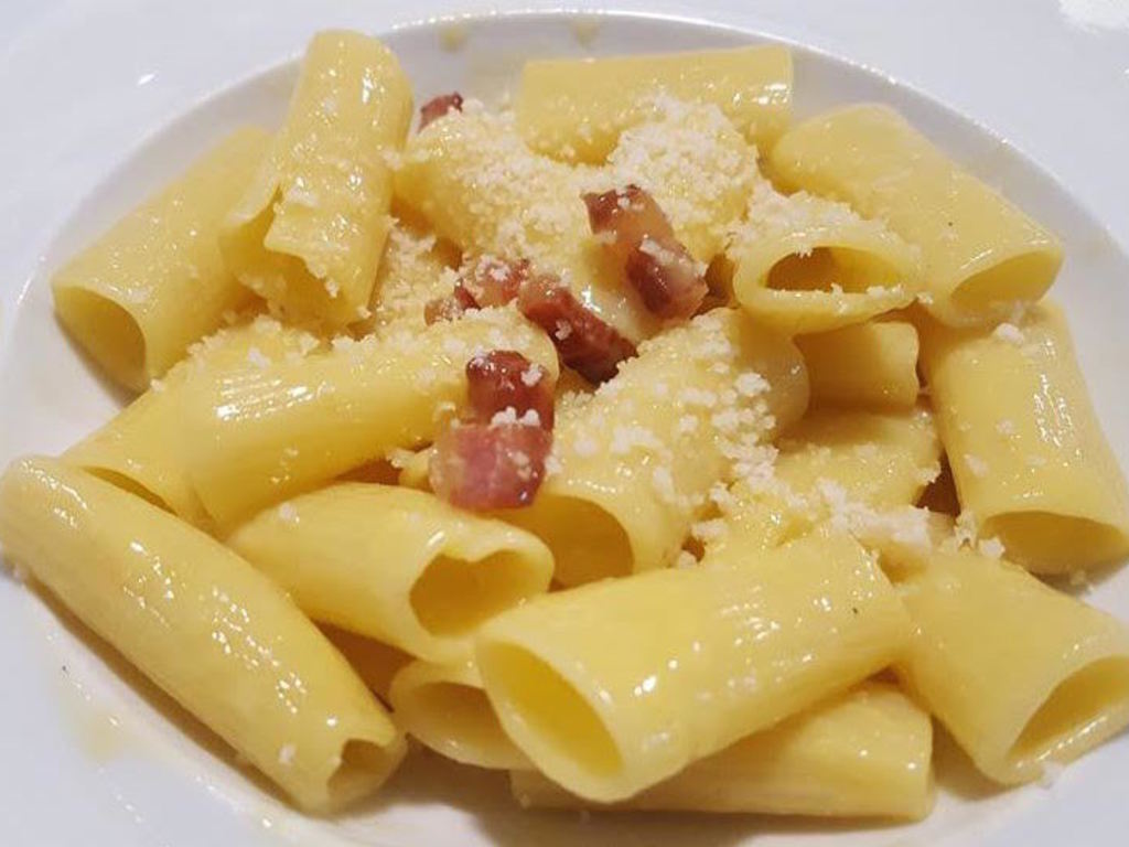 Rigatoni alla carbonara
